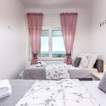 Fuer 6 Personen Ca 90 M In Dramalj, Adriakueste Kroatien Kvarner Bucht Apartman